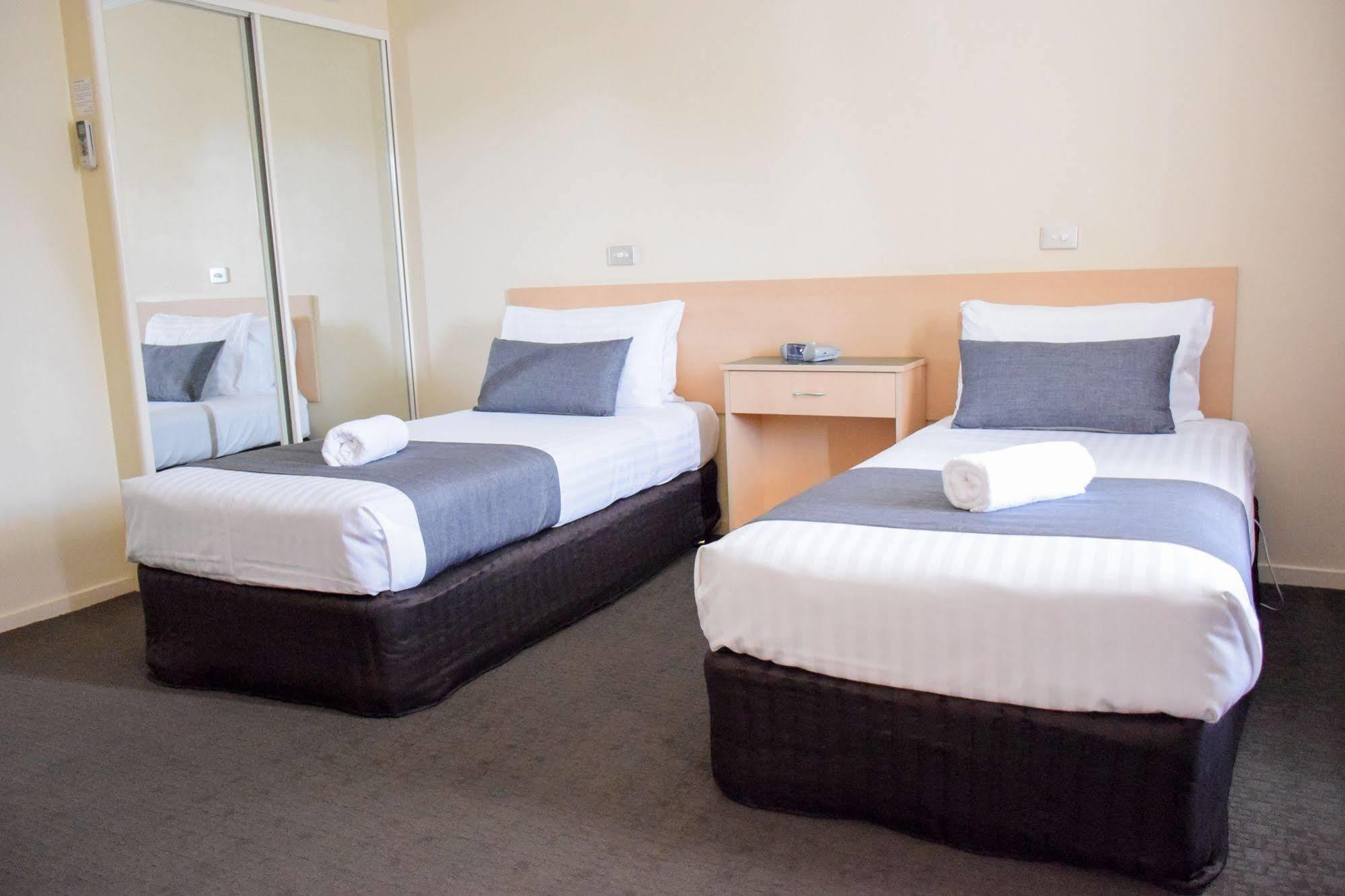 Beachway Motel Ulverstone Exterior photo