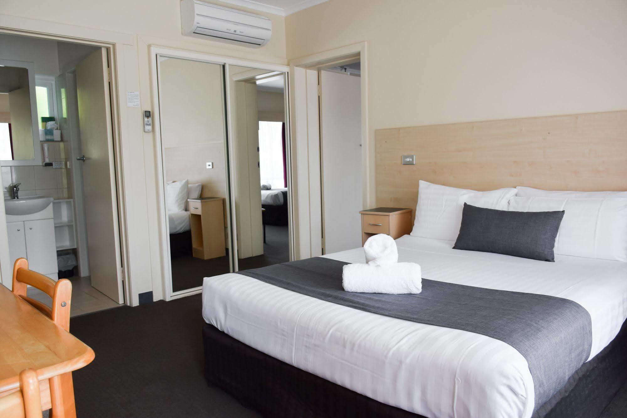 Beachway Motel Ulverstone Exterior photo