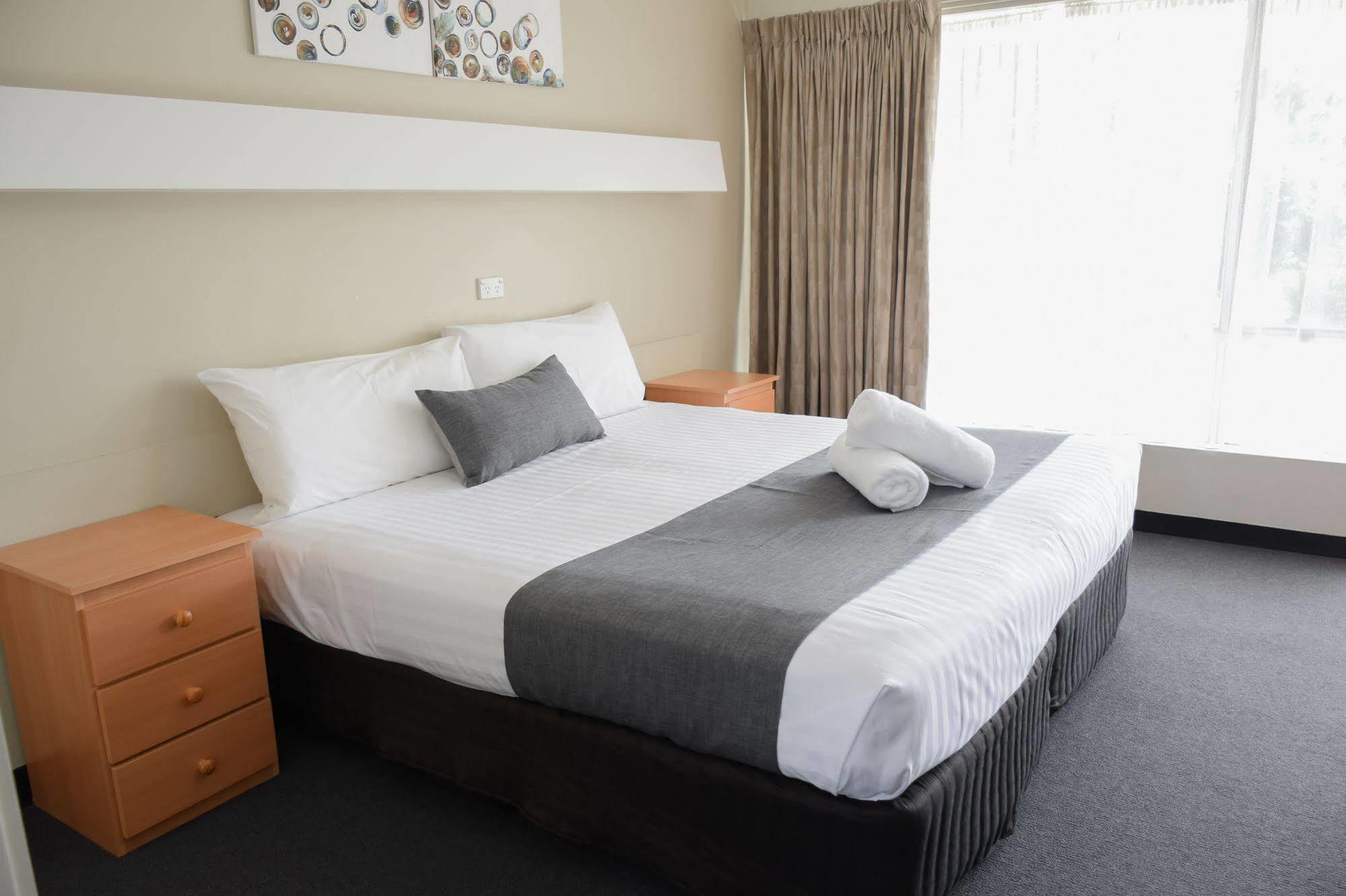 Beachway Motel Ulverstone Exterior photo